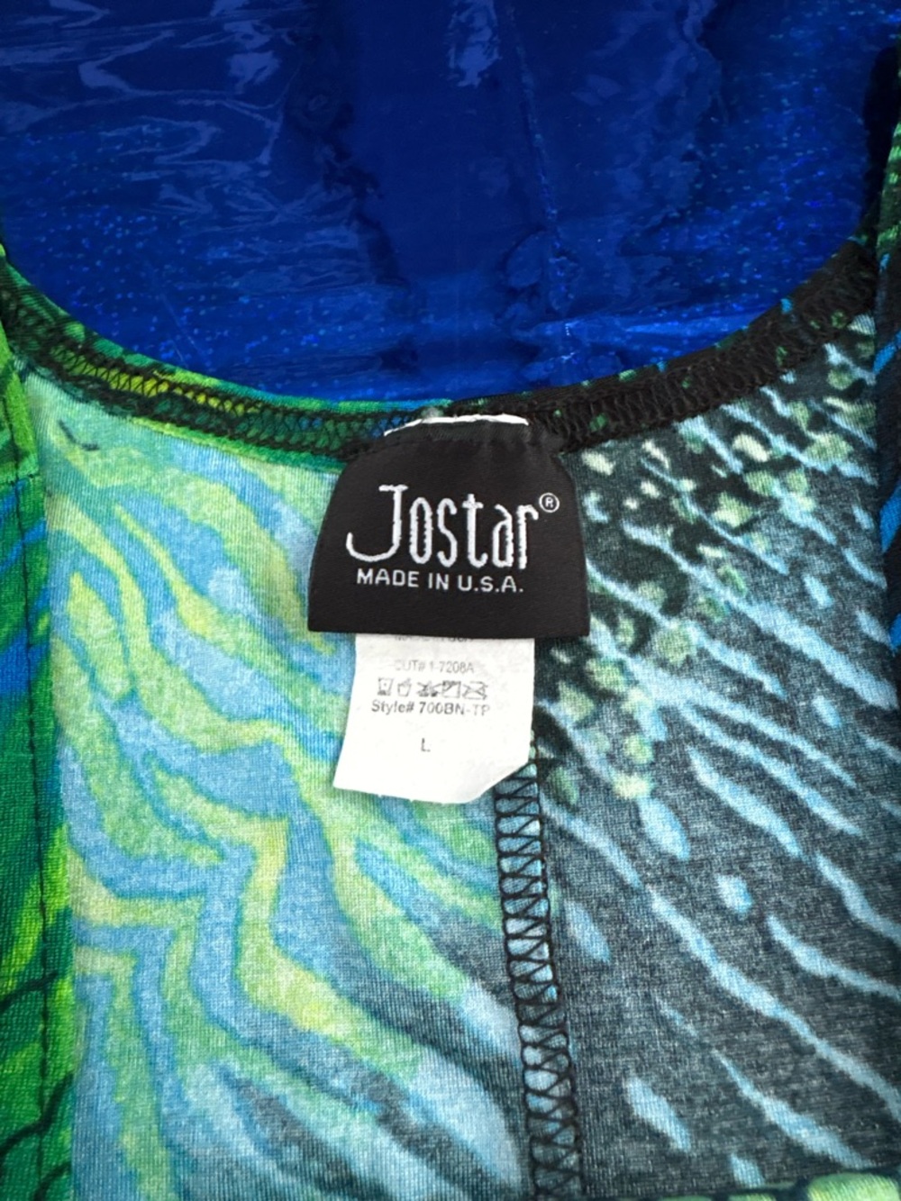 Green and Blue Patterned Maxi Dress - Picture 8 of 9